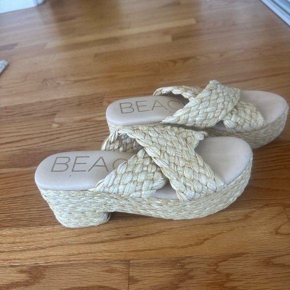 Heeled sandals - Picture 2 of 2